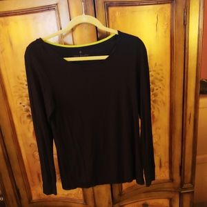 VERA BRADLEY TOP NWOT BLACK